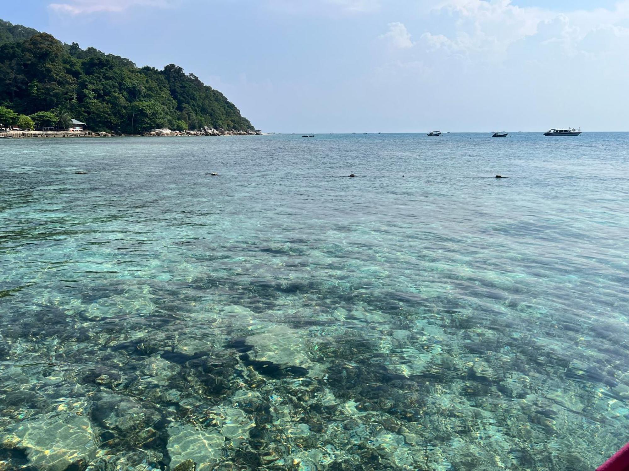 Mama'S Chalet Pulau Perhentian Besar Kampong Pasir Hantu Exterior photo
