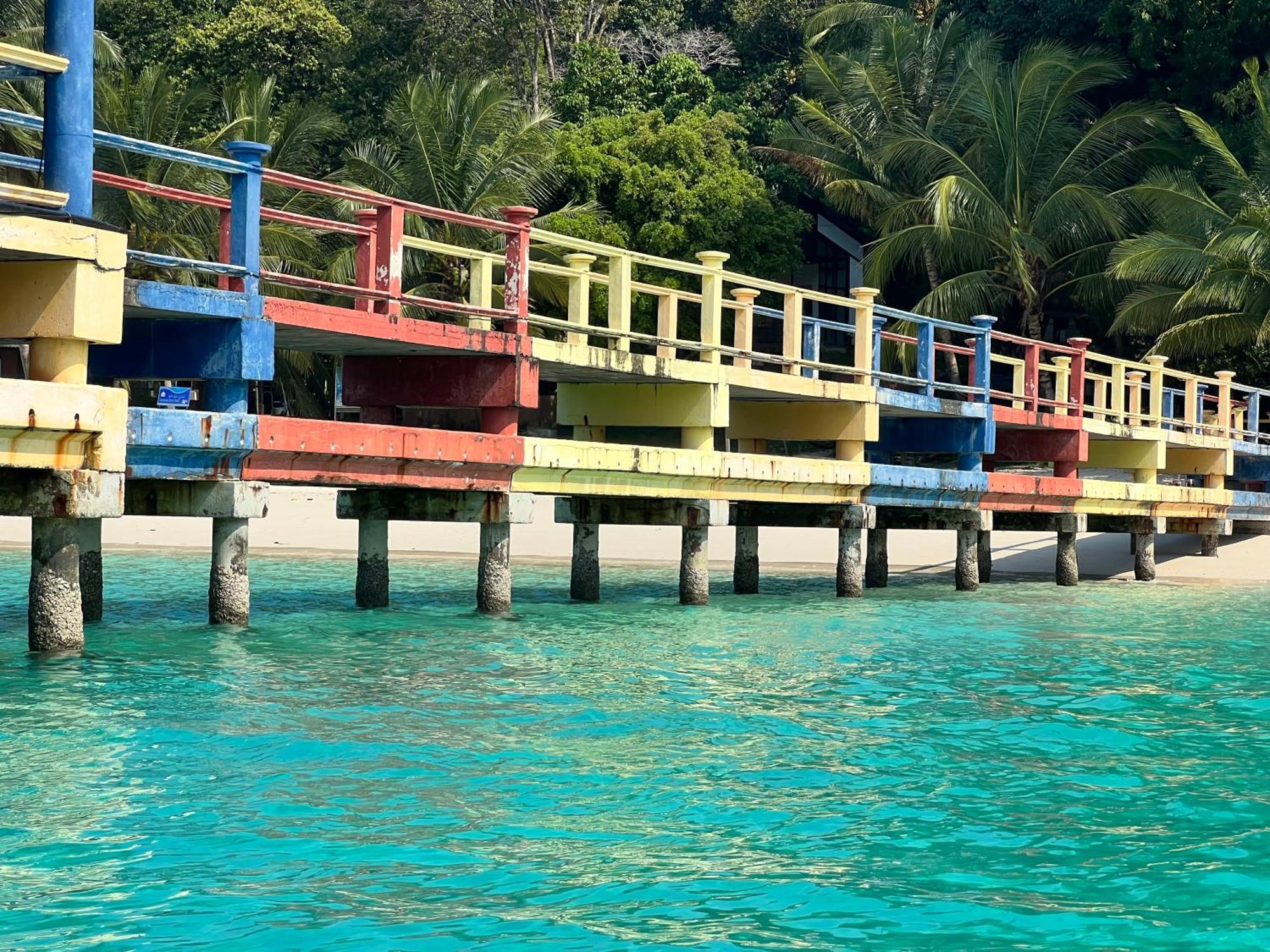 Mama'S Chalet Pulau Perhentian Besar Kampong Pasir Hantu Exterior photo